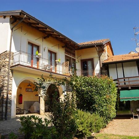 فندق Casa Patrone Nebbiuno المظهر الخارجي الصورة